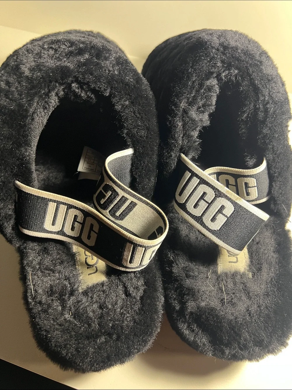 UGG Womens Fluff Yeah Slide - Black